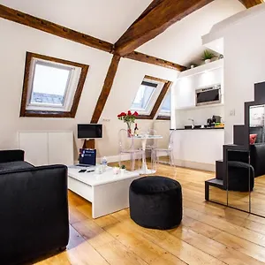 Cmg Concorde/ Madeleine Paris